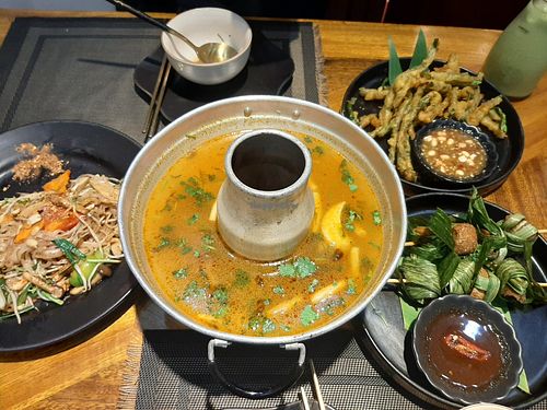 All ♡ at Wai Thai in Hanoi