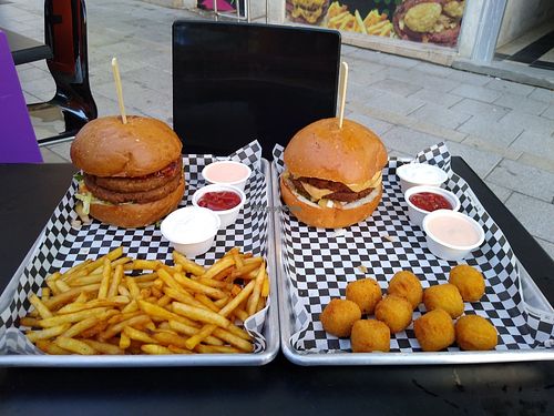 Green Giant Burgers at Green Giant Express in Rishon Lezion