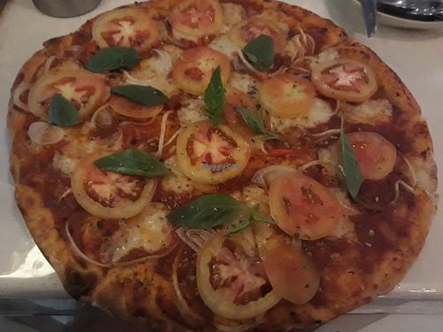 Vegan margerita with onion, tomatoes, chilli and garlic at Locco's Pizza Bar in Koh Phangan