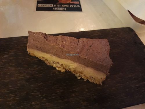 Vegan cheesecake at Locco's Pizza Bar in Koh Phangan