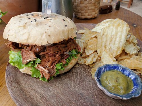 Jackfruit burger at Liefs in Tulum