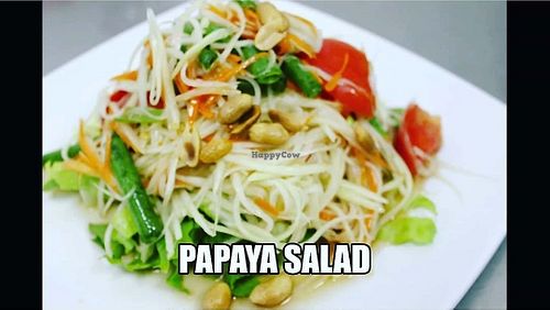 Thai style papaya salad at Chada Thai in Norman