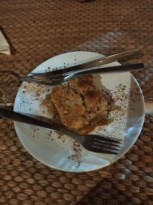 Crumble de maçã at Shanti in Braga
