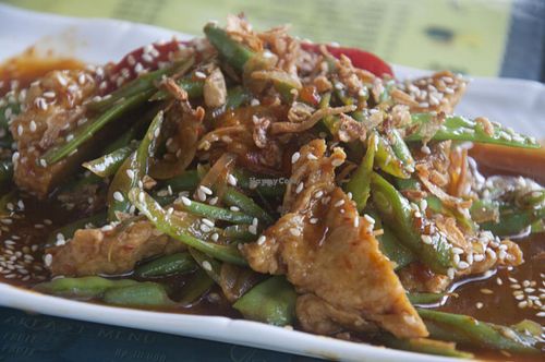 Sesame mock chicken at Buddha Cafe in Samosir