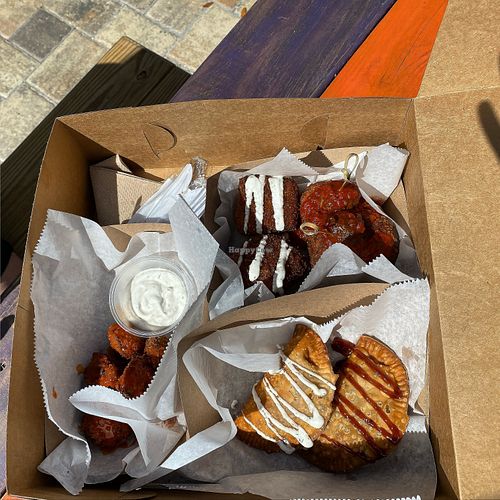 Sample box 📦  at Good Mood Food Co in Tampa