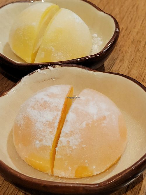Mango and lemon Mochi at Cantine De Lotus in Paris