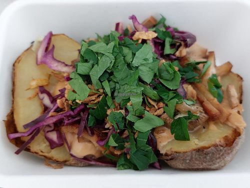Oven potato with smoked tofu at Potateria in Mannheim