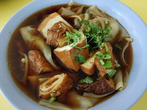 Kwap chap at Divine Vegetarian Family 添欣素食園 in Northeast Singapore