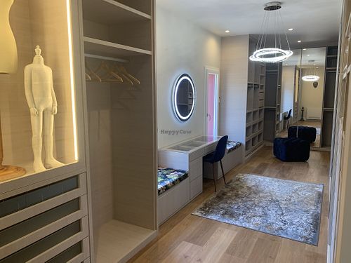 The master bedroom’s closet   at Vegans by the Sea - Country Houses in Santiago Do Cacem