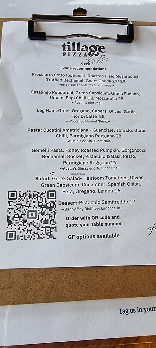 Pop up food vendor, Tillage Pizza at Austin's Wines in Sutherlands Creek