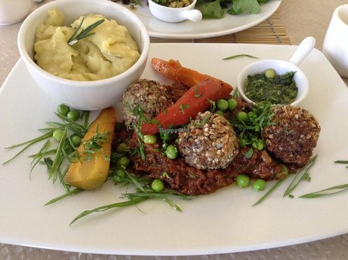 Mushroom pate with quinoa falafel balls and mashed potates at AlmaZen in Lima