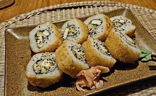 Tempura sushi with tofu at Quan Que Vietnamese Cuisine in Karlovy Vary