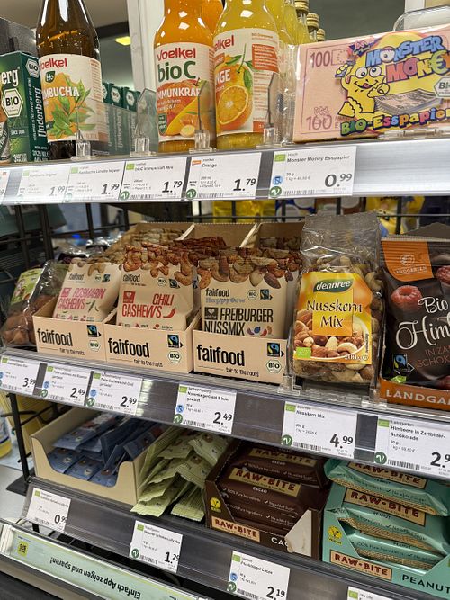 nuts  at denn's Biomarkt in Aachen