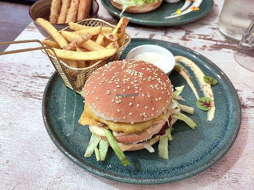 Burger with double patty and fries at Vegorilla in Montpellier