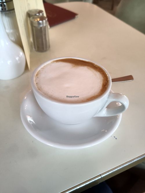 Oat flat white at Cafe Jasmin in Munich