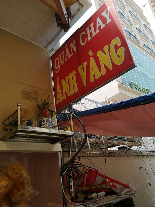 Sign at Lucky's Vegetarian in Ho Chi Minh City