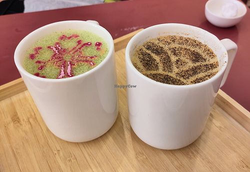 Sakura Matcha Latte + Hojicha Latte at La Maison du Mochi - Turenne in Paris