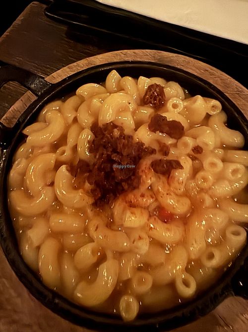 Mac n cheese  at Ras Plant Based in Brooklyn