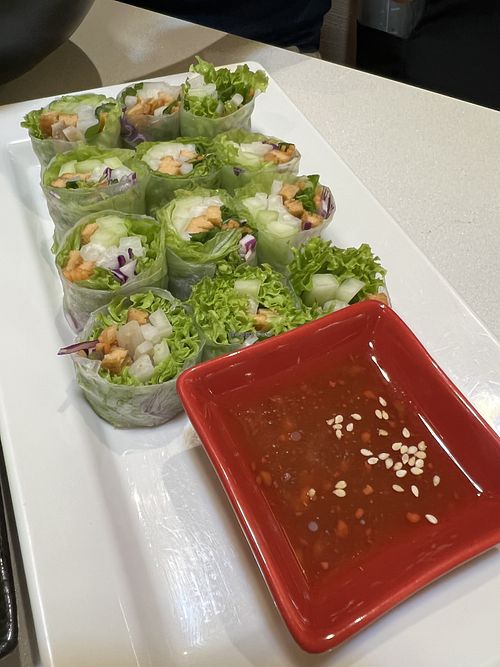 Fresh rolls - not nice as there were no basil nor seaweed  at Red Apple Veggie Cafe 红苹果素食 - Fortune Centre in Central Singapore