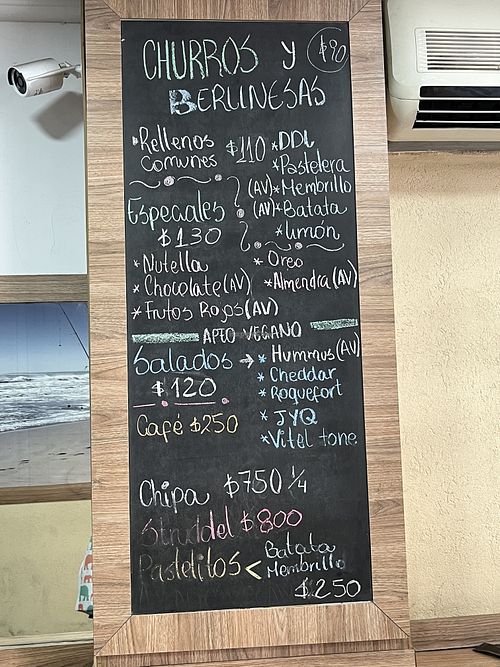 Menu  AV= vegan  at Churros El Topo in Buenos Aires