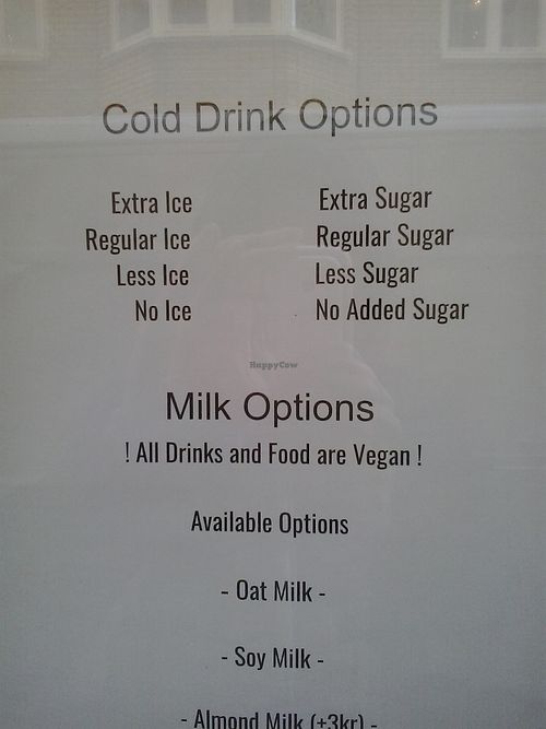 Varios non-dairy milk options at Bunny's Bubbles in Stockholm