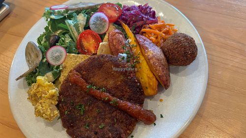 Humburger plate  at NICE in Fukuoka