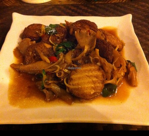 Spicy lemongrass stir fried tofu ($3.50) at Peace Cafe in Siem Reap