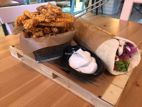 Koriander falafel with sweet potato fries and vegan mayo at Falafel etc in Zagreb