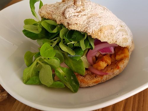 Sweet and sour tofu on the best pita I ever had at Yemaya's Vegan Corner in Amsterdam