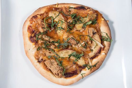 Flatbread Jerk Chicken & Peach Pizza at Green Gene Vegan Cafe in Albuquerque