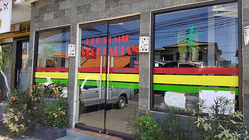 outside the restaurant at Kedai Mie in Denpasar