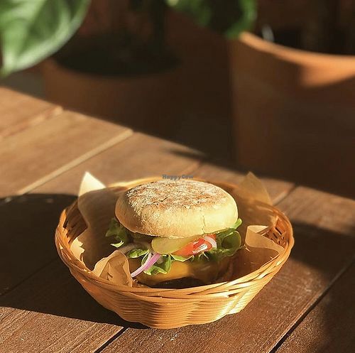 Burger “beyond" at Homie's in Lisbon