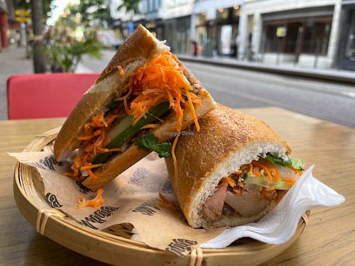 Jackfruit banh mi at Banh Mi in Antwerpen