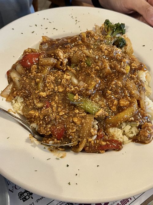 Tofu and veggie teriyaki   at Queens Coach in Niagara Falls