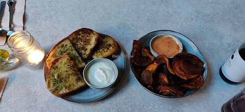 Starters: garlic bread and sweet potato at Skrymslet Under Trappan in Norrkoping