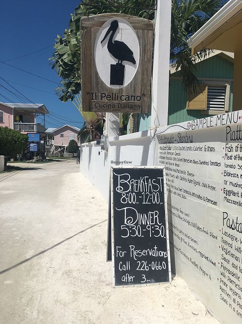 Sign at Il Pellicano Cucina Italiana in Caye Caulker