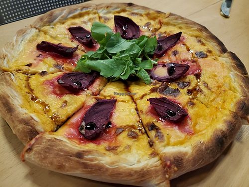 Beet pizza at Vegan Inc in Puerto Vallarta