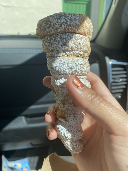 Couldn’t wait for this delicious treat 🤤 -excuse the kid hands  at La Espiga De Oro in Salida