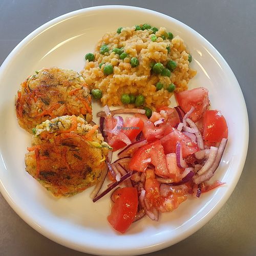 Lunch at BuddhaBowl Café in Strangnas