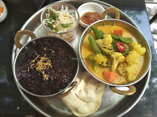 Detox Vegetable Curry at Ginger in Shanghai