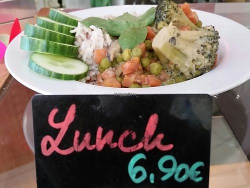 lunch special at Goodies Berlin - Warschauer in Berlin