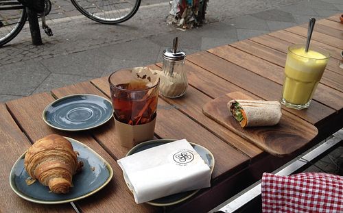 Vegan croissant, sandwich, wrap, tea and smoothie. at Goodies Berlin - Warschauer in Berlin
