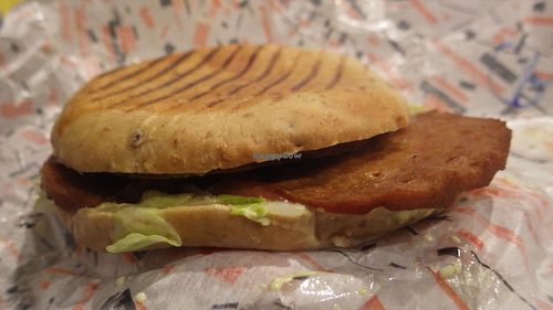 Crispy seitan sandwich at Gopal - Vegan Deli in Barcelona