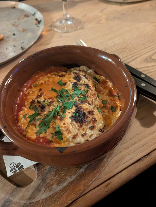  at Salisbury Arms in Cambridge