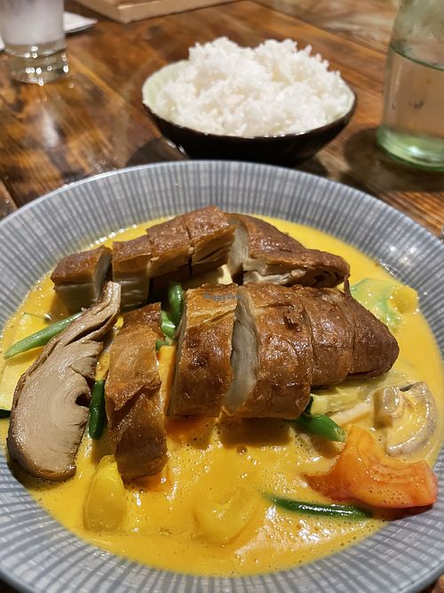 Mock meat curry with mango  at Ong Tao Vegan in Frankfurt