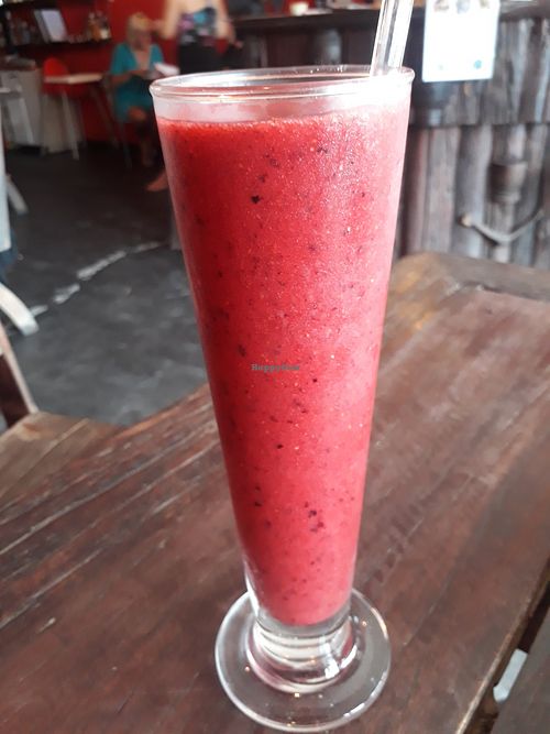 Mixed berries shake at The Worlds End in Koh Phangan