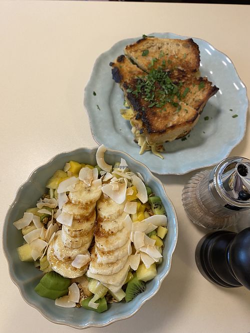 Artichoke sandwhich & coconut yogurt bowl(?)  at OM NOM NOM CAFÉ in Munich