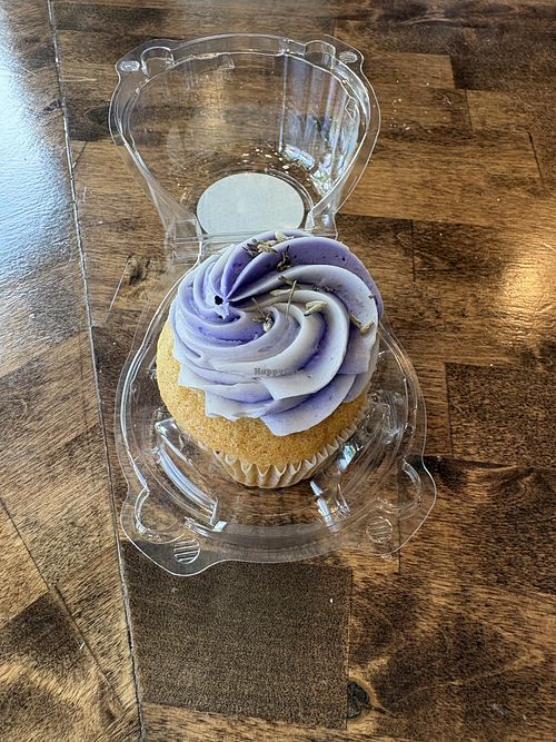 Vegan Lavender Cupcake, very goodd  at Cupcake Station in Plymouth