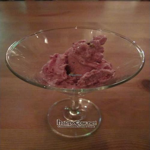 Raw ginger icecream.
amazing, stunning!! at Sikisaichaya-Hana in Tokyo