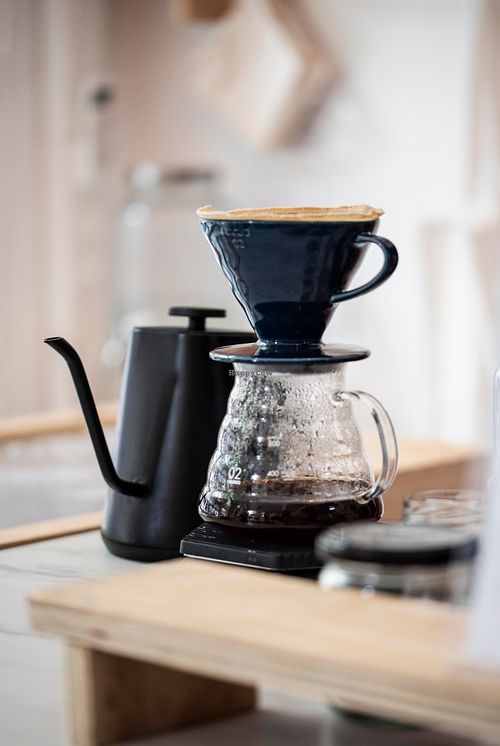 V60 coffee filter with our reusable filter  at NEØ Coffee House in Barcelona